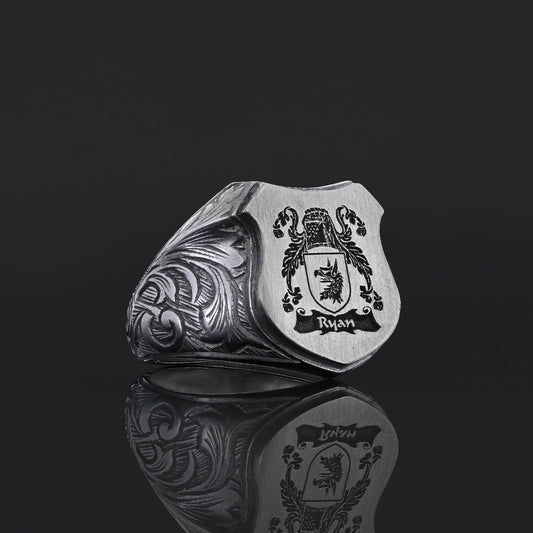 925 Sterling Silver Celtic Design Engraved Family Ring by SWISS PLUS - Family Collection - view 2