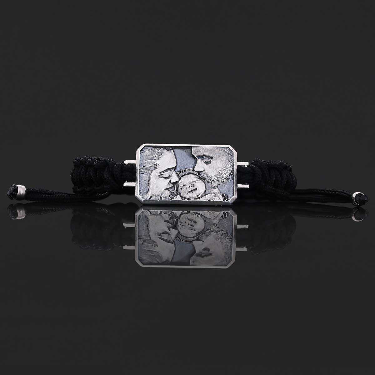 Family ForeverBracelet, Customizable Bracelet to Wear Your Cherished Memories by SWISS PLUS - Photo Collection - view 5