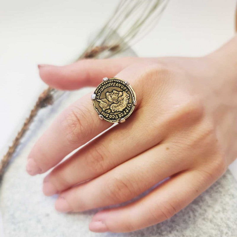 Handmade Antoninus Pius Aureus Roma Coin Women Ring