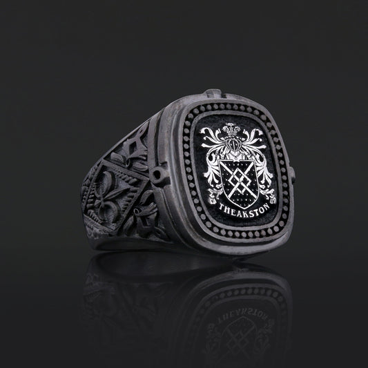 Model Family Ring - view 2