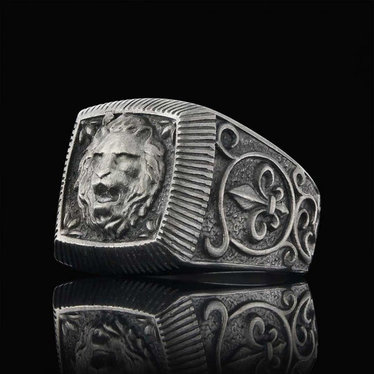 Silver Lion Ring - view 2