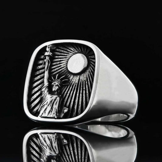 Statue of Liberty Ring by SWISS PLUS - United States Rings - view 2