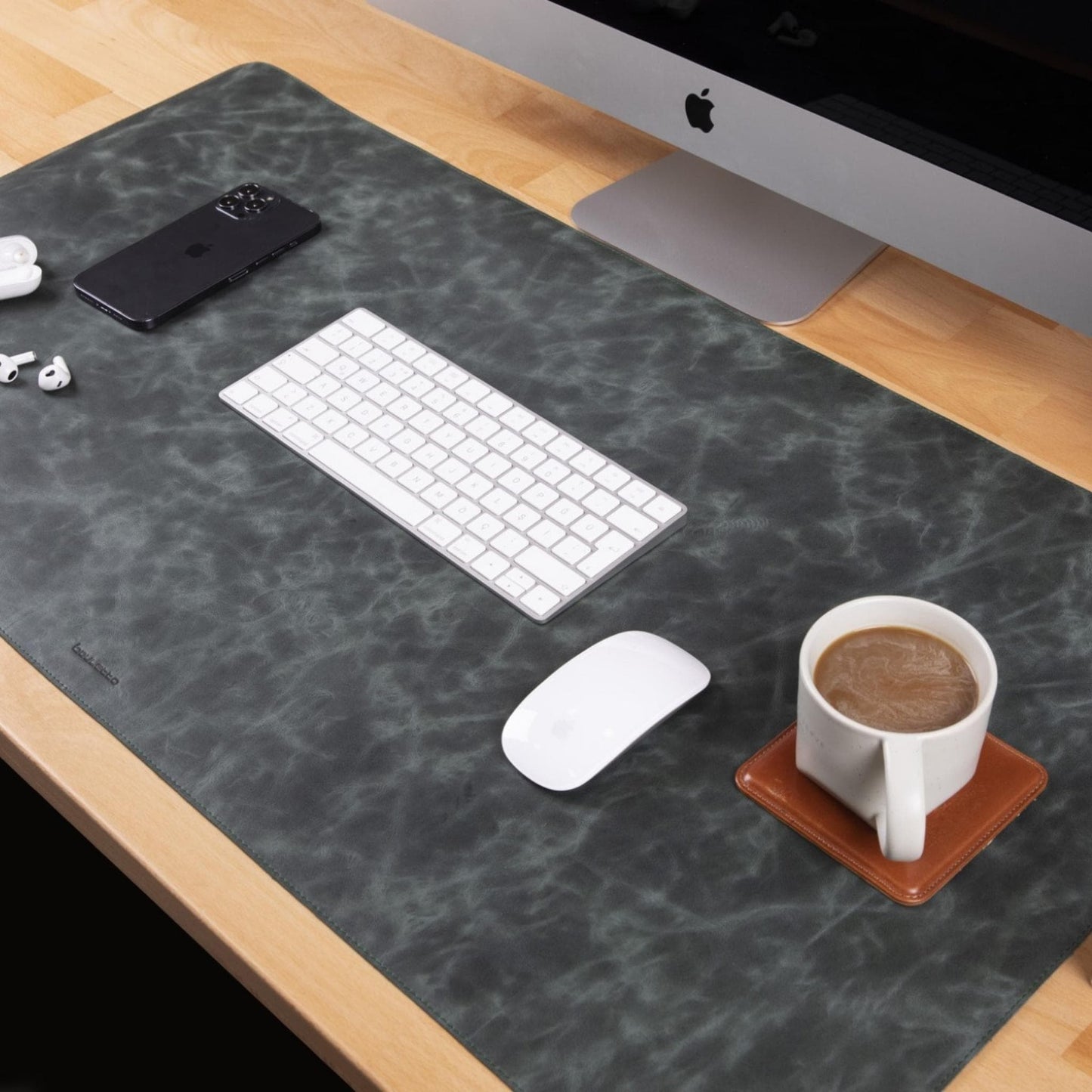 Bouletta Customizable Full Grain Leather Desk Mat