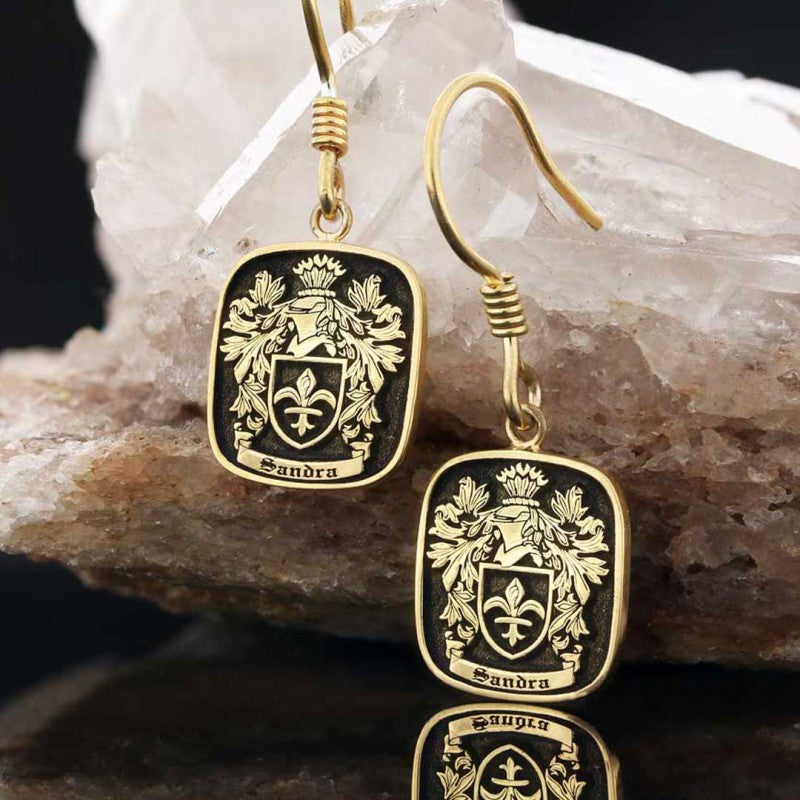 Family Crest Earring by SWISS PLUS - Family Collection