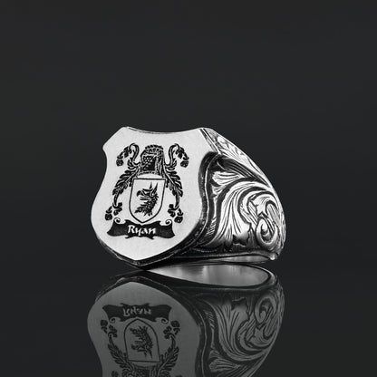 925 Sterling Silver Celtic Design Engraved Family Ring by SWISS PLUS - Family Collection - view 3