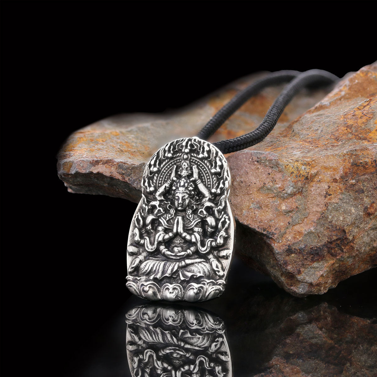 Buddha Lotus Pendant Silver