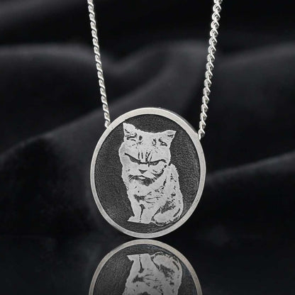 Unique Design Oval Silver Cat Photo Pendant by SWISS PLUS - Photo Collection - view 2