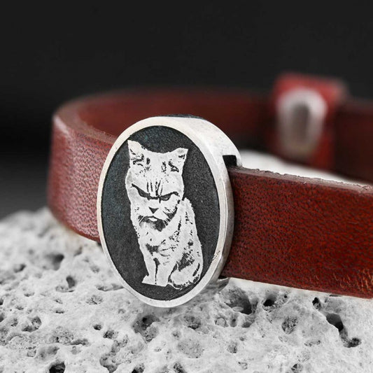 Cat Picture Bracelet by SWISS PLUS - Photo Collection