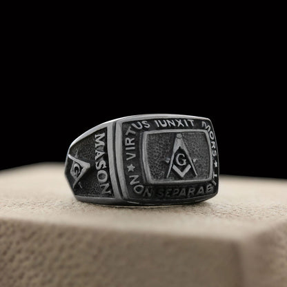 Custom Mason Compass Ring, Master Mason Ring, Elegant Masonic Ring by SWISS PLUS - Mason Collection