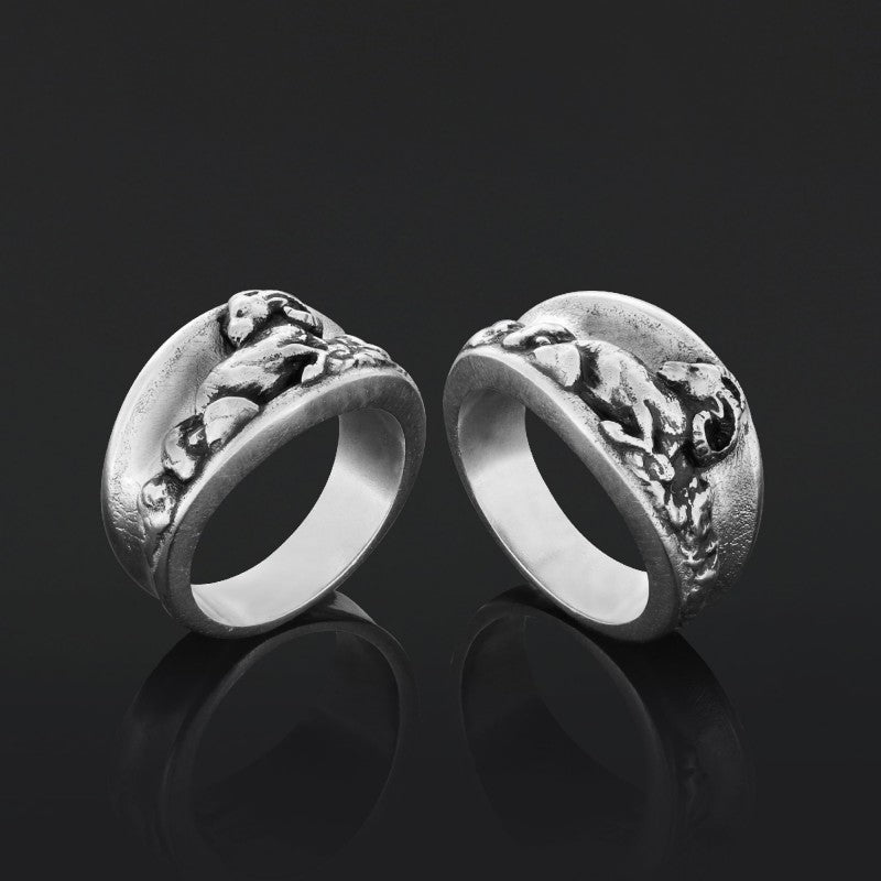Custom Zodiac Leo Ring