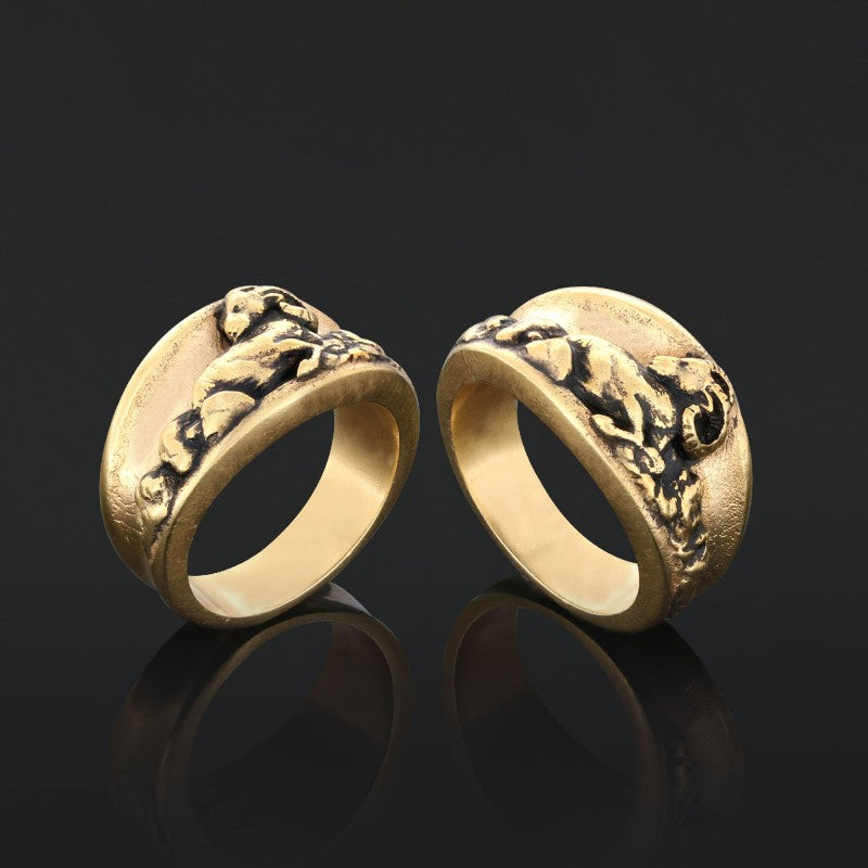 Custom Zodiac Leo Ring