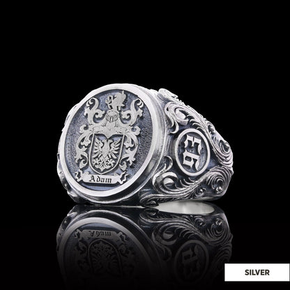 Family Coat of Arms Ring, Special Design Family Ring by SWISS PLUS - Family Collection - view 3
