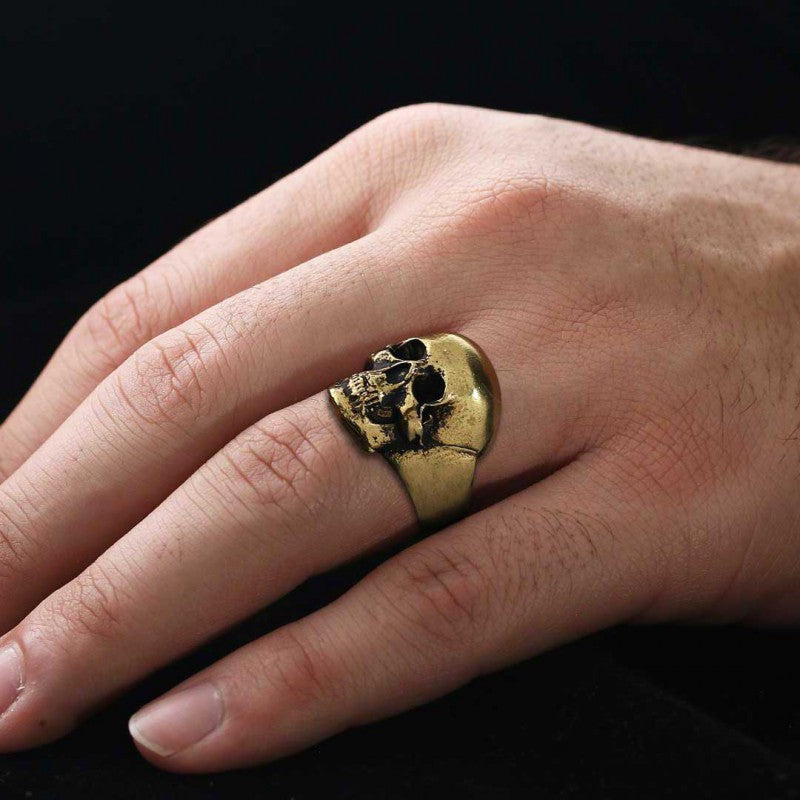 Gothic Skull Ring