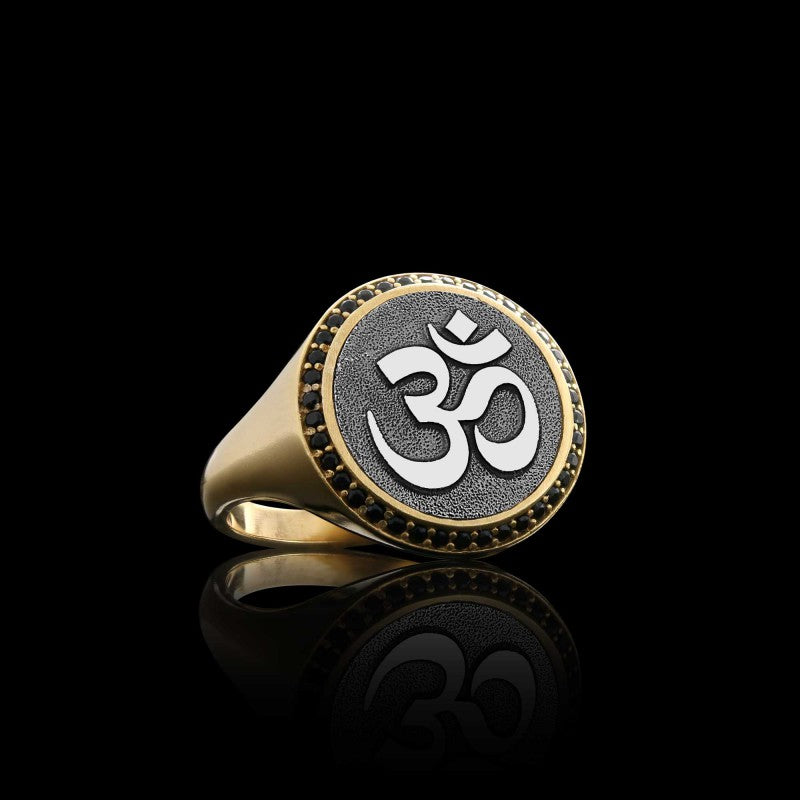Handmade Special 925 Sterling Silver Round Women Om Buddha Ring