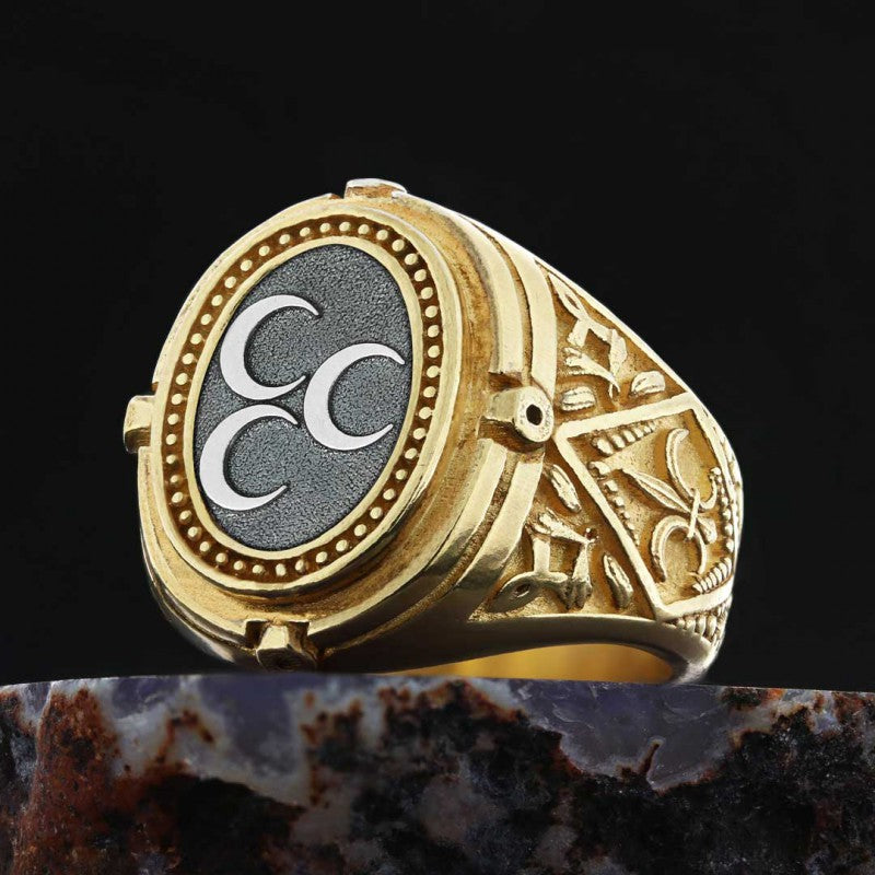 Three Crescent Islamic Ring - view 1