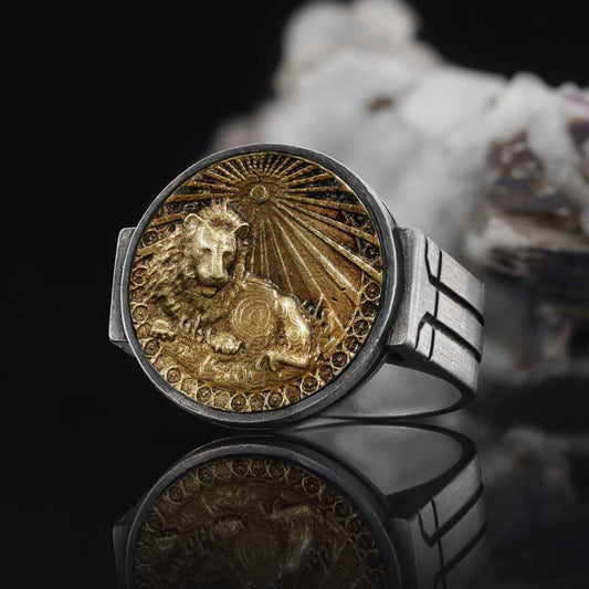 Leo Zodiac Round Ring - view 1