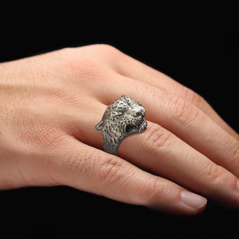 Unique Design Leopard Ring