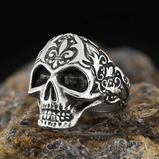 Motif Skull Ring - view 1