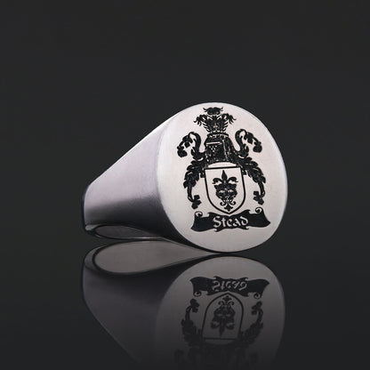 Oval Engraved Family Crest Ring by SWISS PLUS - Family Collection - view 3