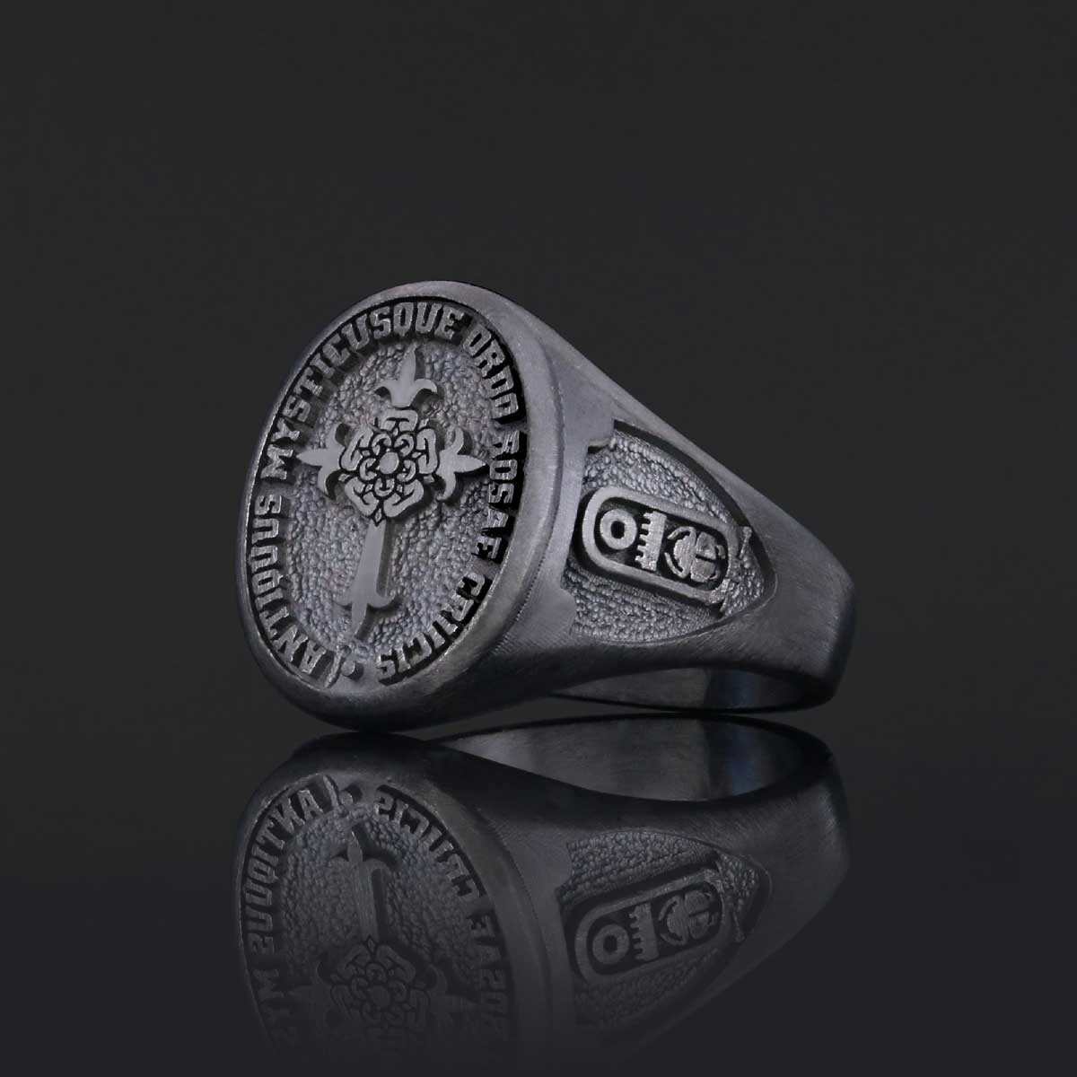 Personalized Rosae Crucis Ring, A Sacred and Symbolic Accessory - view 3