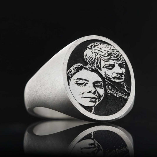 Photo Oval Ring