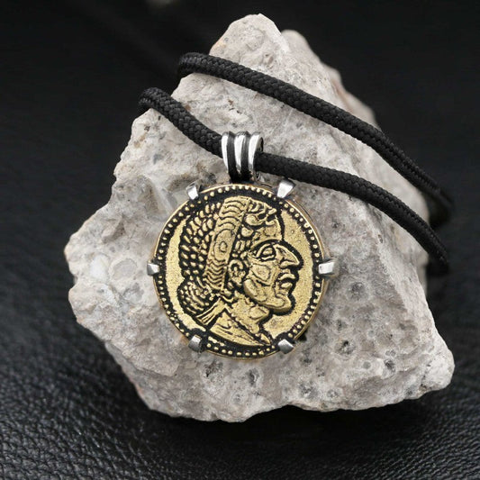 Special Design 925 Sterling Silver Egyptian Coin Women Pendant