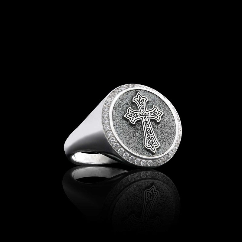 Special Design Handmade Round Christian Cross Women Ring
