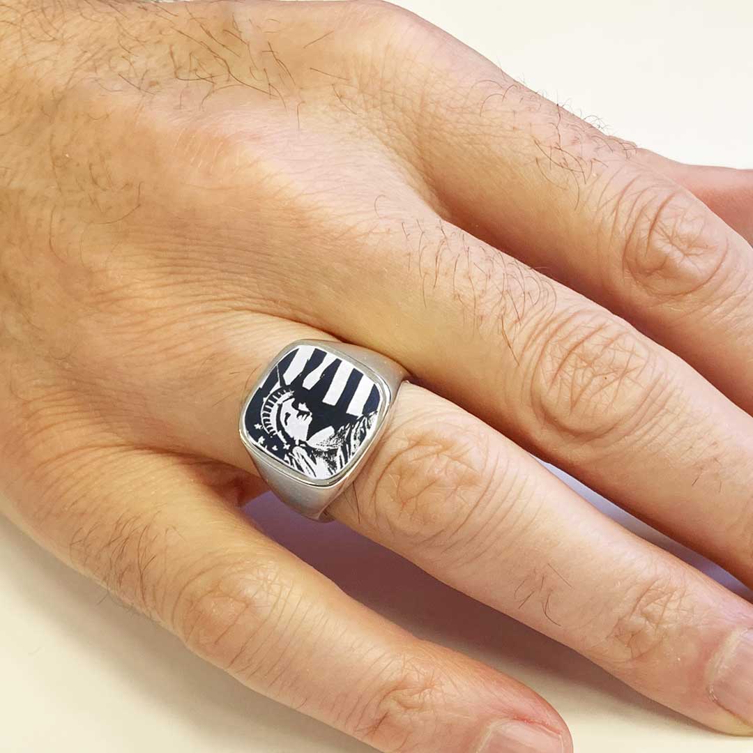 Statue of Liberty Photo Ring