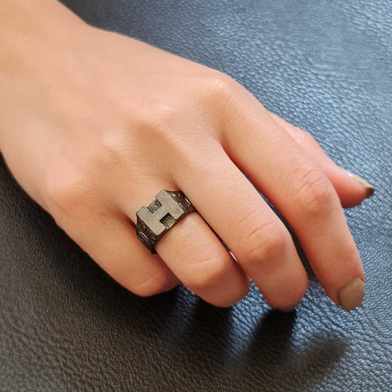 Sterling Silver Monogram H Bold Alphabet Women Ring - view 3