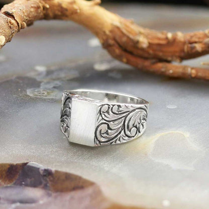 Sterling Silver Monogram I Bold Alphabet Women Ring by SWISS PLUS - Letter Collection - view 4