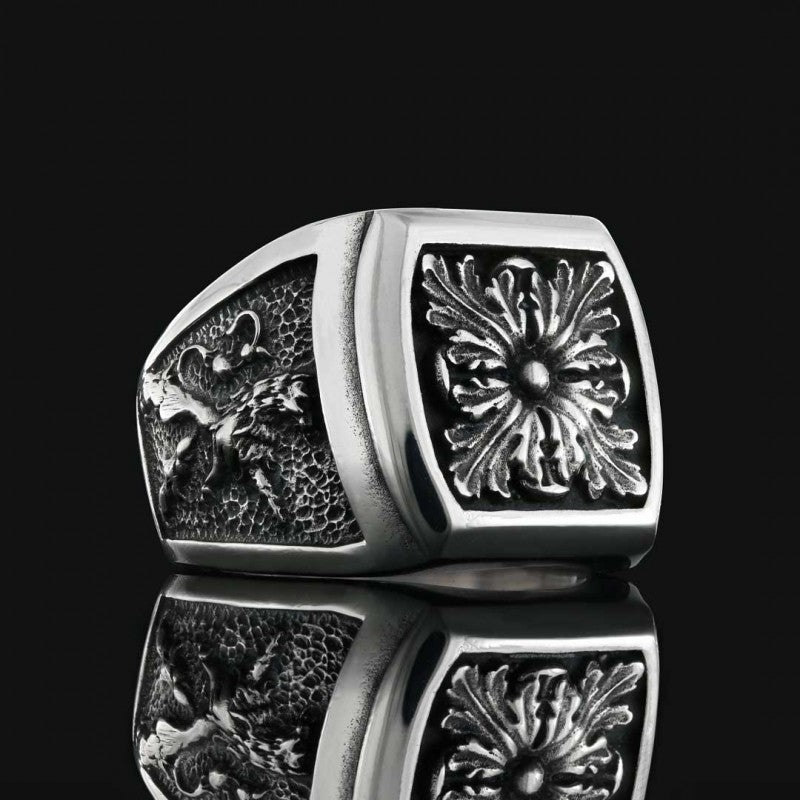 Sterling Silver Ring With Motif Without Stone