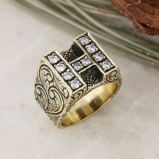 Stone White Monogram H Bold Alphabet Ring