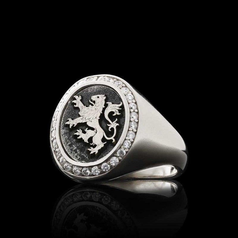 Unique Design Oval Sterling Silver Lion Women Ring