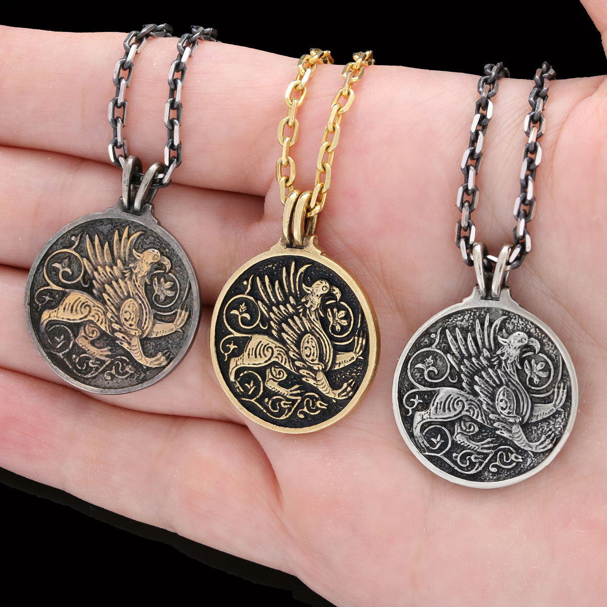 Unique Design Round Gryphon Pendant Gold Coating-Chain