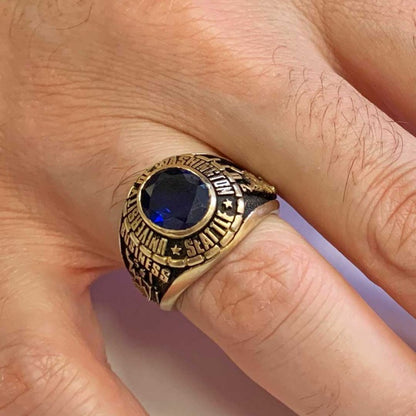University of Washington Ring by SWISS PLUS - Custom College Class Rings - view 5