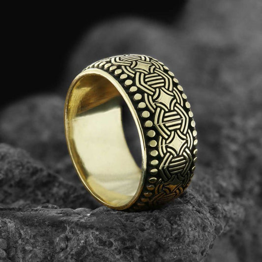 Pattern Embroidered Edges Dotted Silver Wedding Ring - view 1