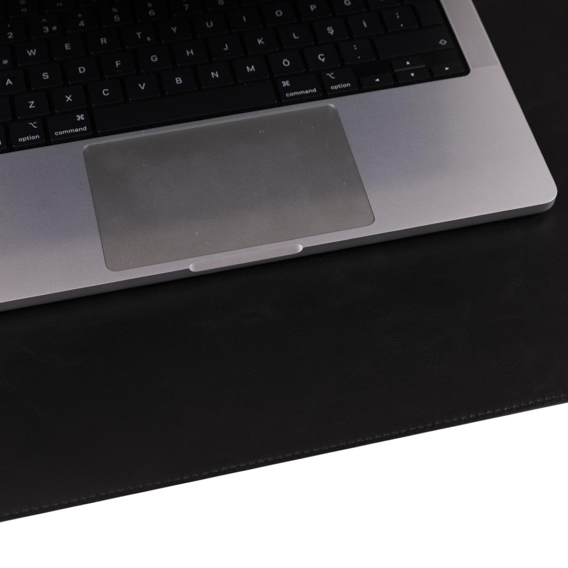 Bouletta Customizable Full Grain Leather Desk Mat