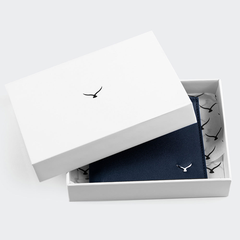 4003 Men Leather Wallet With Two Compartments And Coin Packets